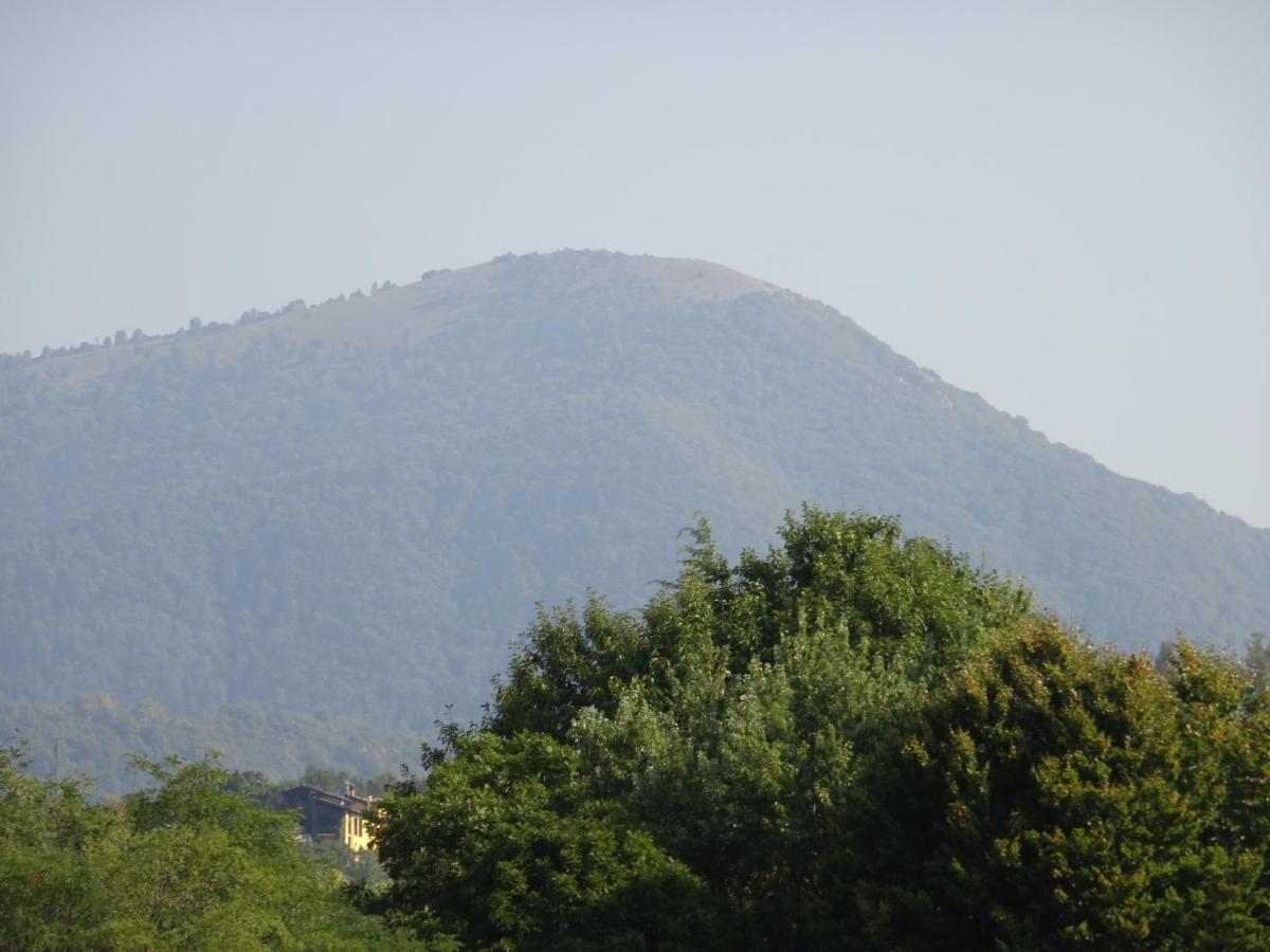 Casaro Lägenhet Albano Sant'alessandro Exteriör bild